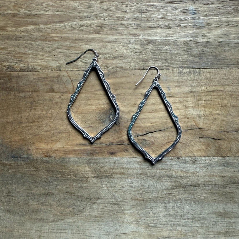Kendra Scott Sophie Earrings